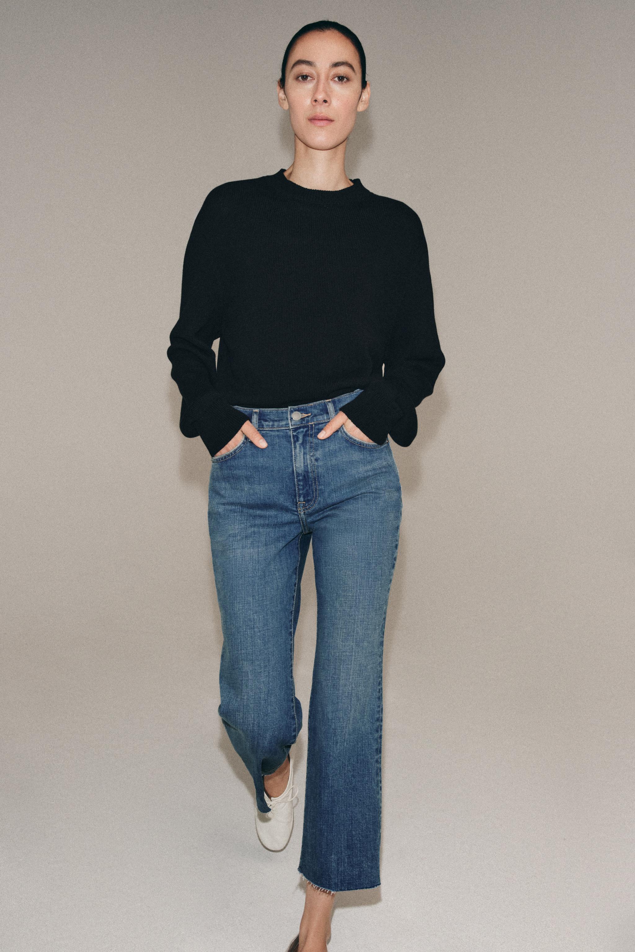 ZW COLLECTION MID-RISE CROPPED FLARE JEANS